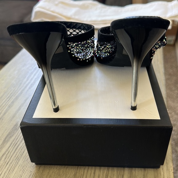 Black Bling Rhine Stone Fishnet Heel - Picture 6 of 8